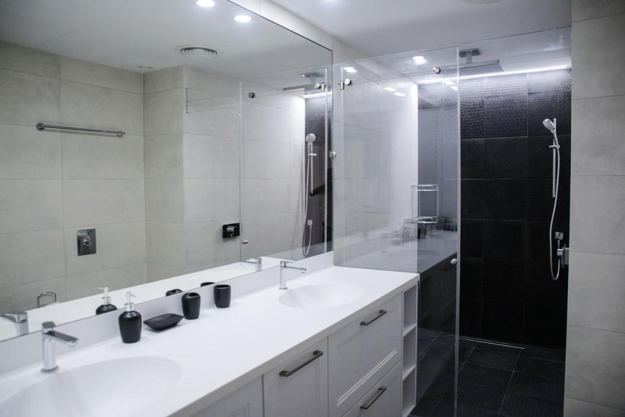Yalarent Midtown Towers Tlv Apartment เทลอาวีฟ ภายนอก รูปภาพ